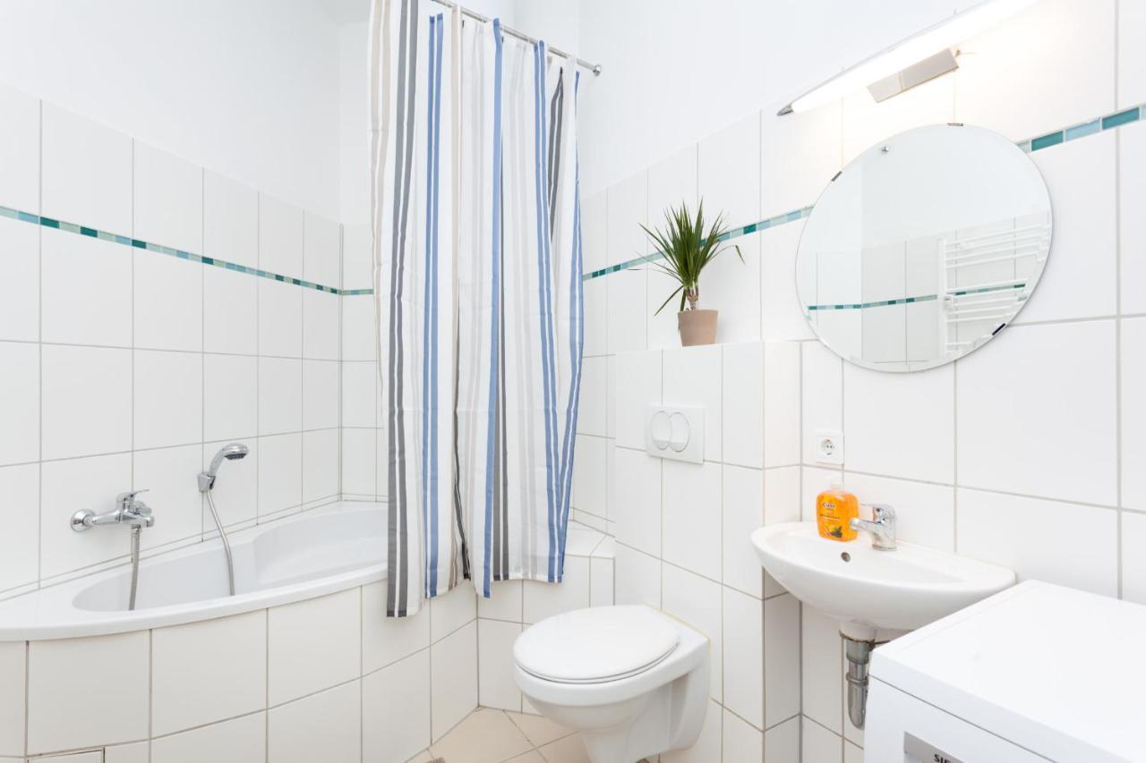 Boediker Loft, 3 Bedroom App With 2 Bath In Friedrichshain Up To 9 Apartment *