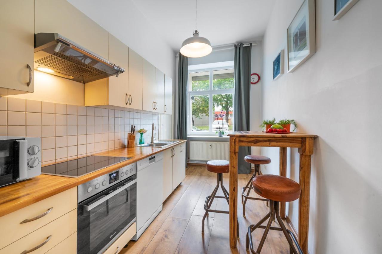Boediker Loft, 3 Bedroom App With 2 Bath In Friedrichshain Up To 9 Apartment